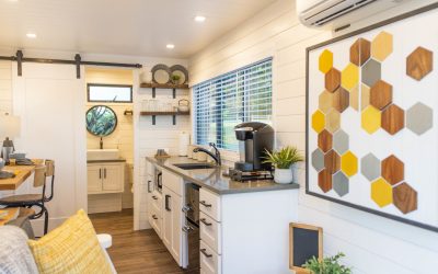 Casa conteiner vs tiny house sobre rodas: uma comparação de estilo de vida