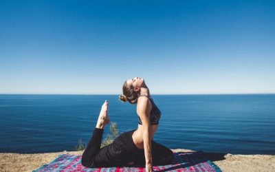 As melhores posturas de yoga para dores nas costas e na lombar